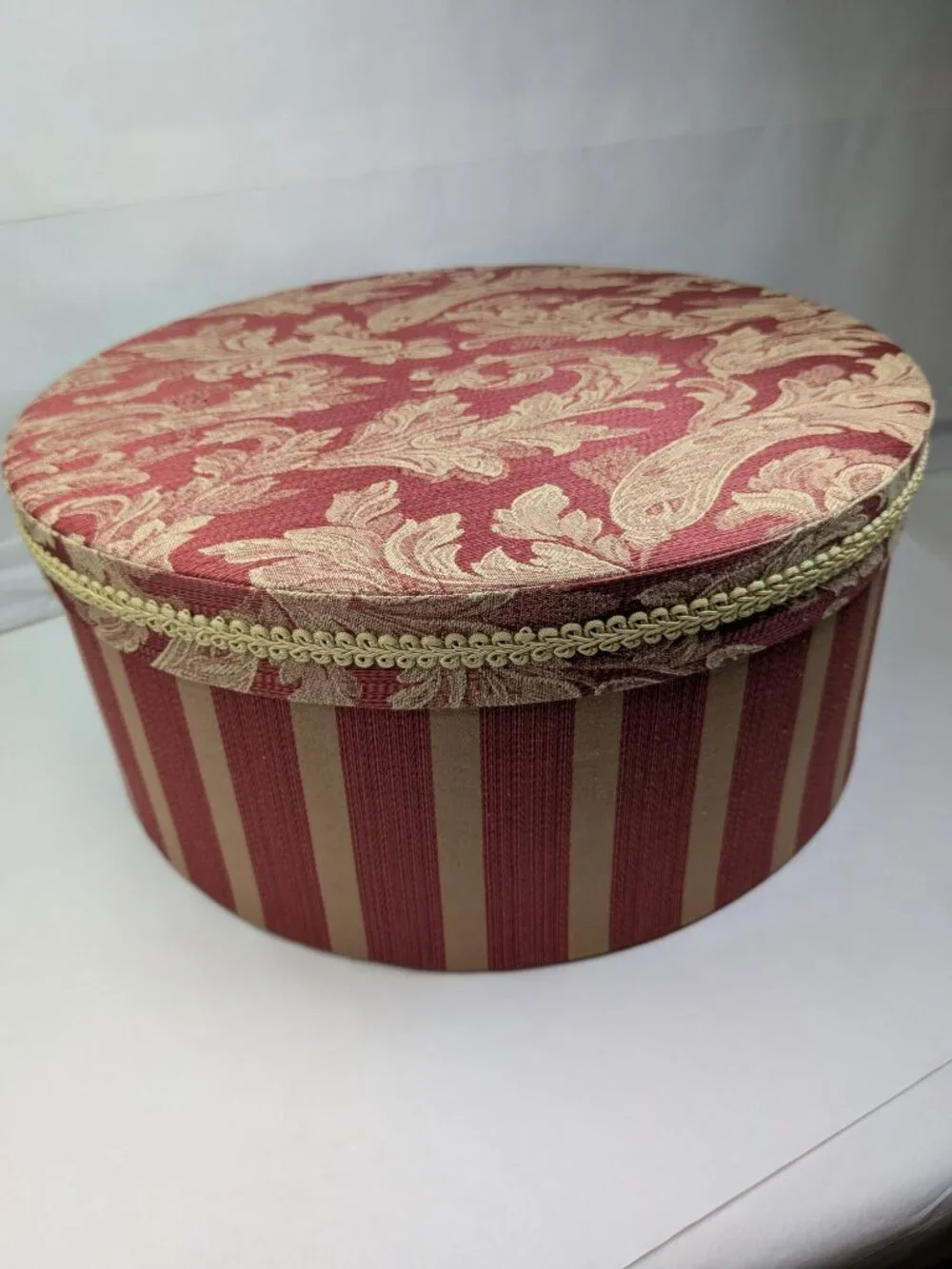 Vintage Red Fabric Covered Round Hat Box Padded Damask Lid Striped Storage 16